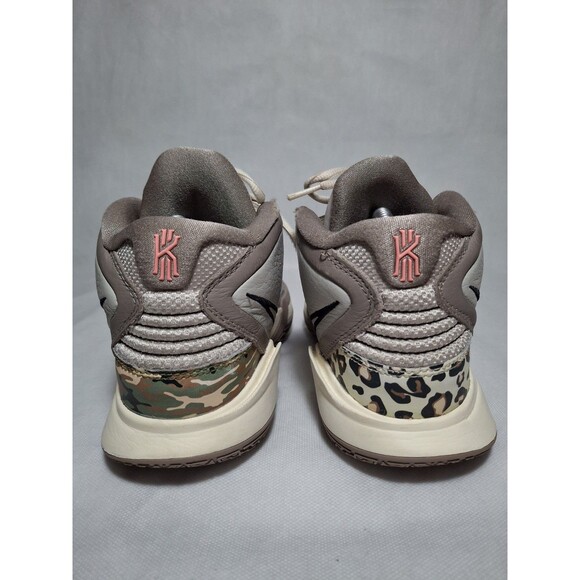 Nike Kyrie Infinity EP Leopard Camo Basketball Shoes Mens 9 - Picture 4 of 10